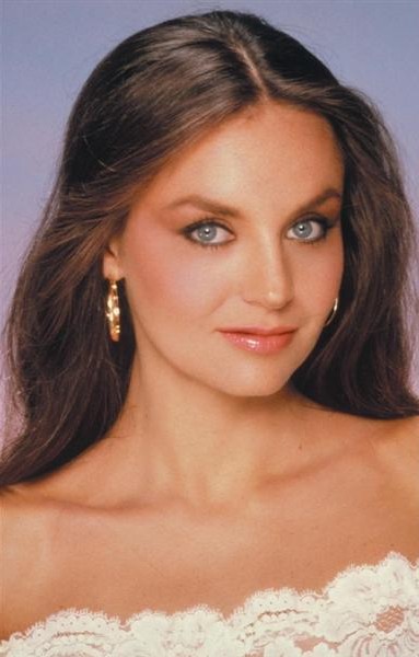 [Crystal Gayle]